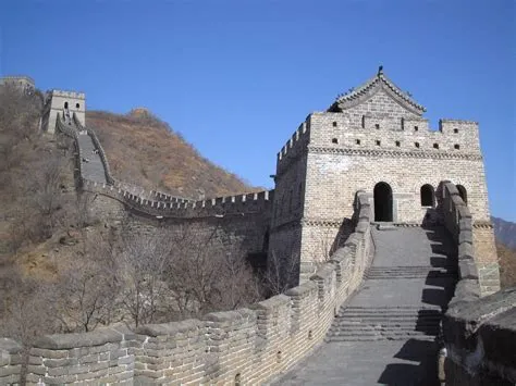  A Grande Muralha de Langfang: Uma Jornada Histórica Através do Tempo e da Natureza!